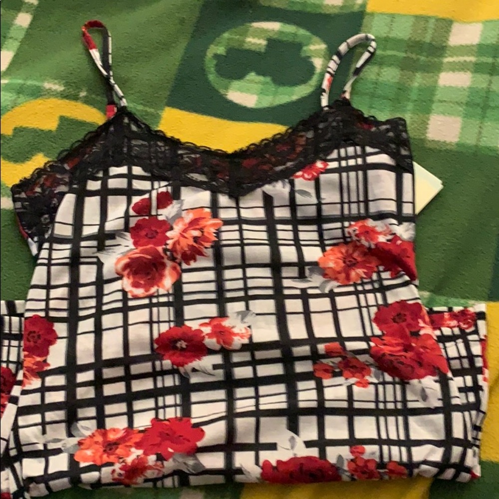Cami, never worn: tag still is still on shirt.